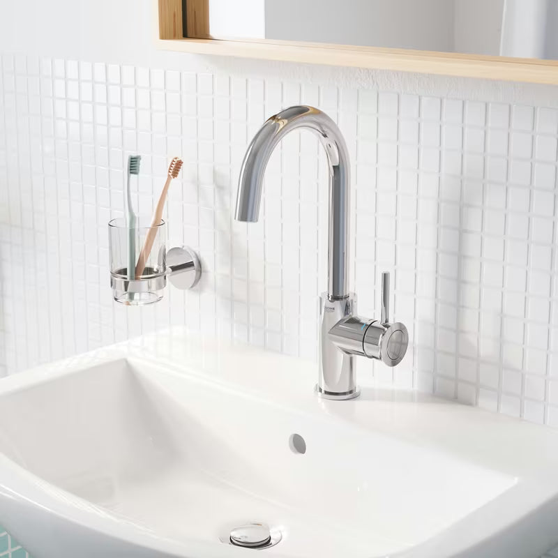 Pakabinamas praustuvas Grohe Bau Ceramic 60 baltos spalvos su anga pro maišytuvui ir persipylimu