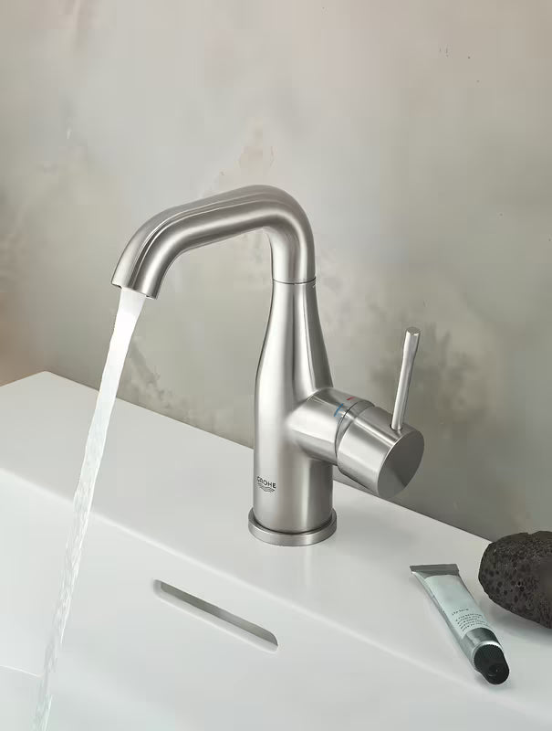 Praustuvo svirtinis maišytuvas Grohe Essence New su praustuvo dugno vožtuvas apdailos supersteel.