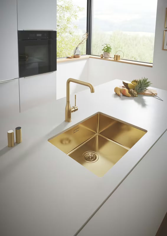 Grohe Essence New virtuvinis maišytuvas su aukštu pasukamu snapu, Brushed Cool Sunrise apdailos.