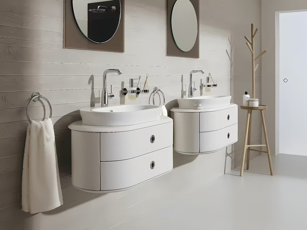Grohe Essence New aukštas praustuvo maišytuvas chromo spalvos su pasukamu snapu su išleidimo vožtuvu