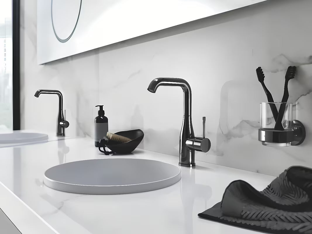 Aukšta svirtinis praustuvo maišytuvas Grohe Essence New, apdaila Hard Graphite, su pasukamu snapu.