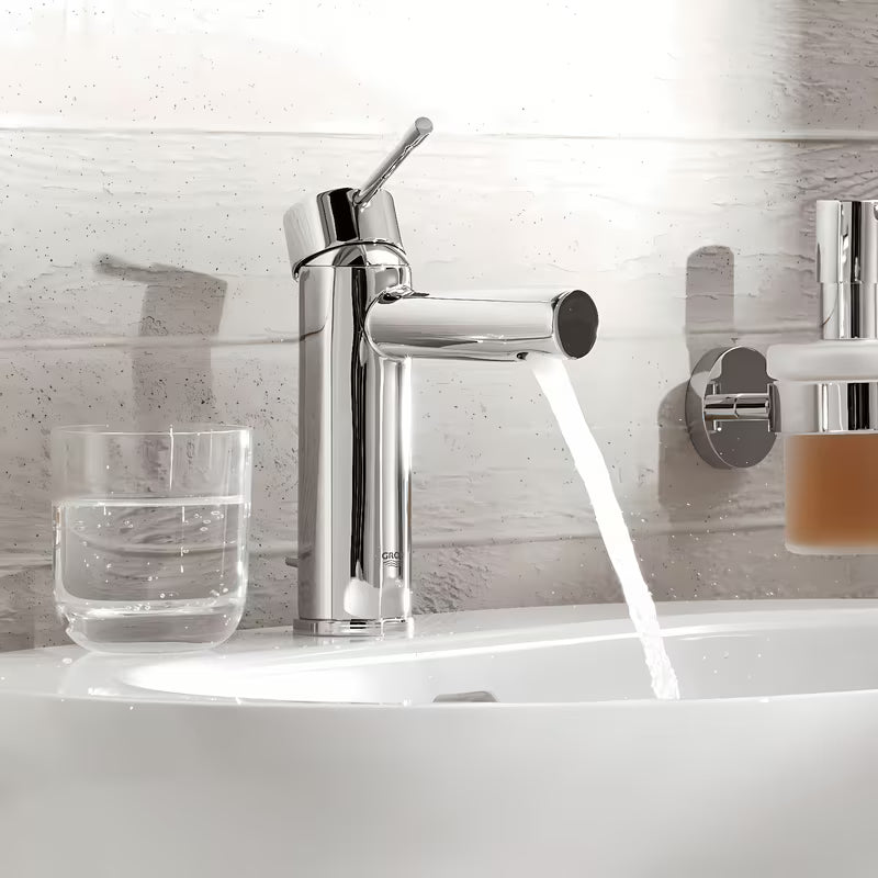 Chromuotas praustuvo maišytuvas Grohe Essence New su svirtiniu valdymu ir dugno vožtuvu.