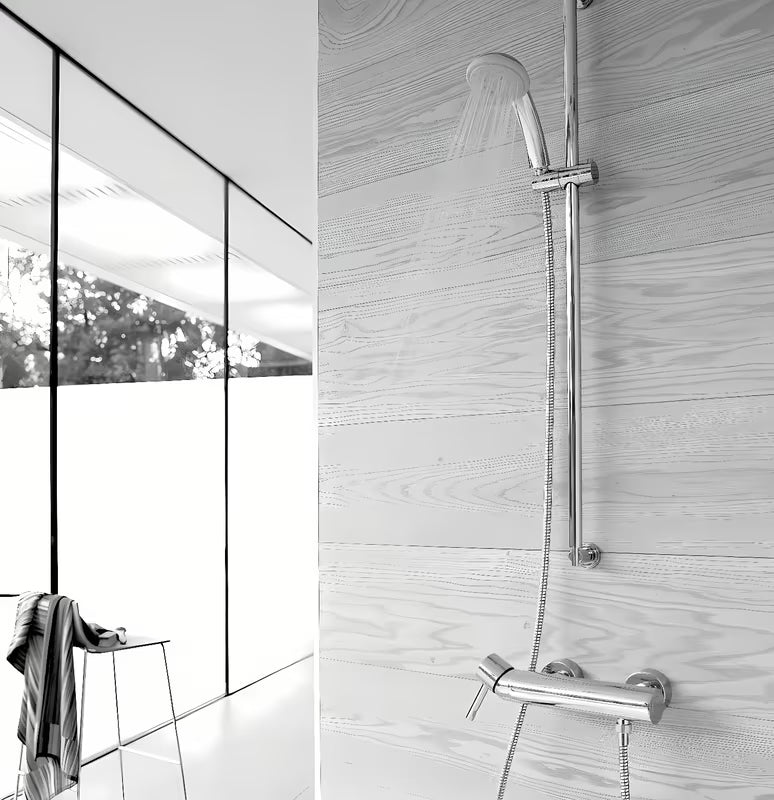 Sieninė svirtinis dušo maišytuvas Grohe Essence New, chromo spalvos