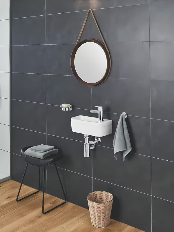 Chromuotas praustuvo maišytuvas Grohe Eurostyle Cosmopolitan XS su trumpu snapeliu pro šalto vandens įvadui