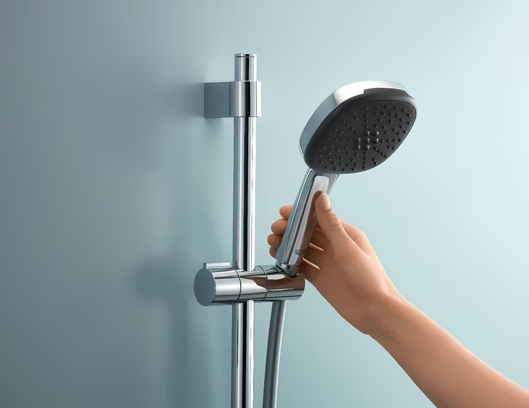 Chromo spalvos dušo komplektas Grohe Vitalio Start su rankiniu dušeliu, dušo stovu ir žarna