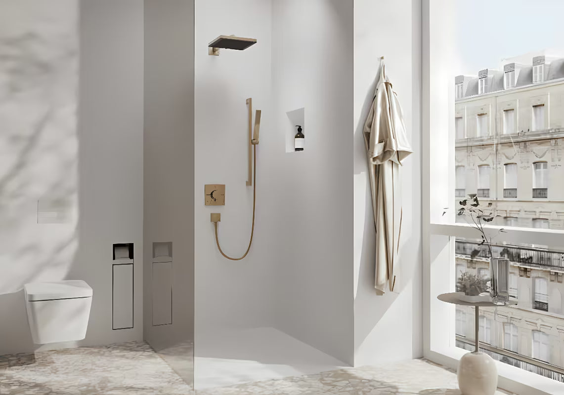 Kabliukas rankšluosčiams hansgrohe addstoris šlifuotos bronzos spalvos pro rankšluosčiui arba chalatui pakabinti.