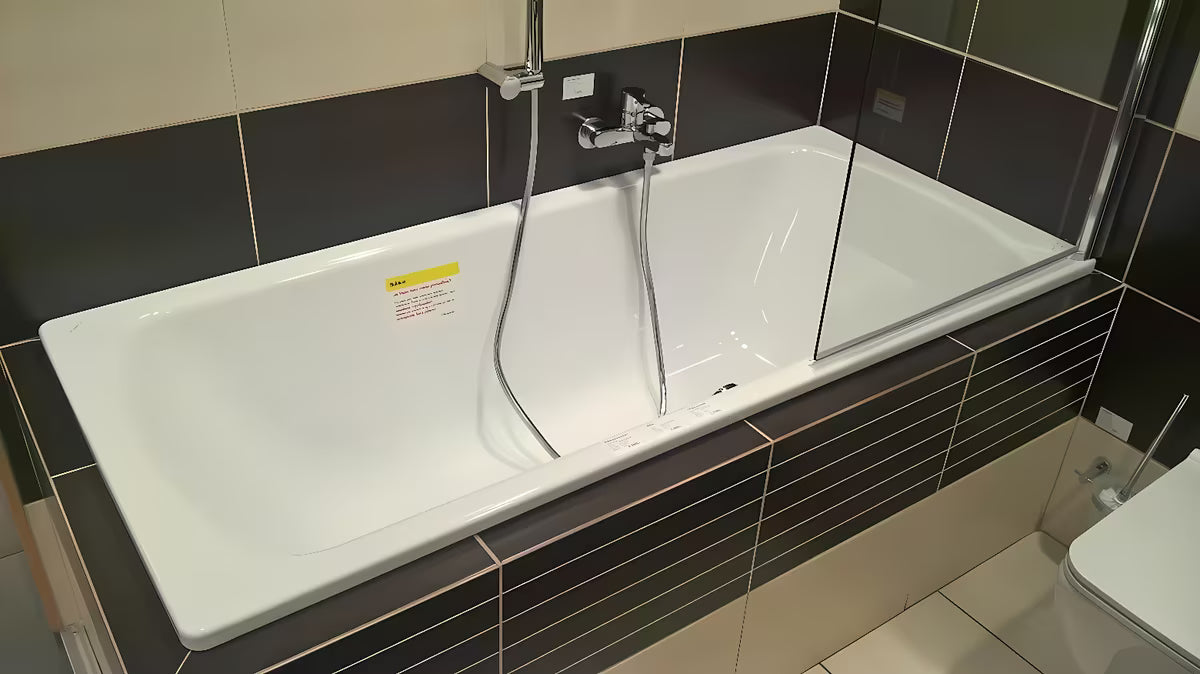Stačiakampė vonia Laufen Bolsena 170x75 cm iš emaliuoto plieno su garso izoliacija