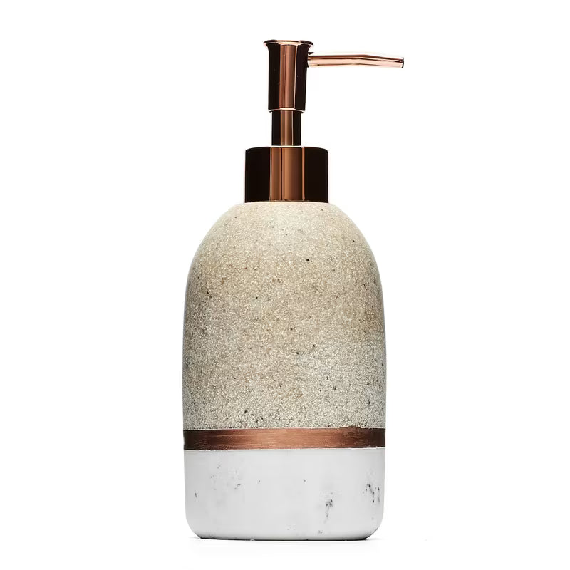 Laisvai pastatomas skysto muilo dozatorius Optima Tera light-limestone dekoro su pompele rose gold.
