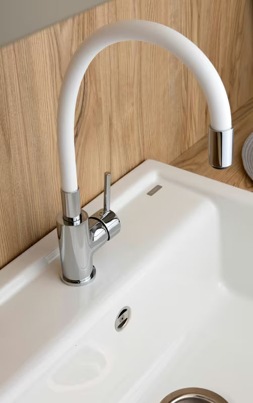 S-Line svirtinis virtuvinis maišytuvas balta/chrom su silikoniniu lanksčiu laikikliu