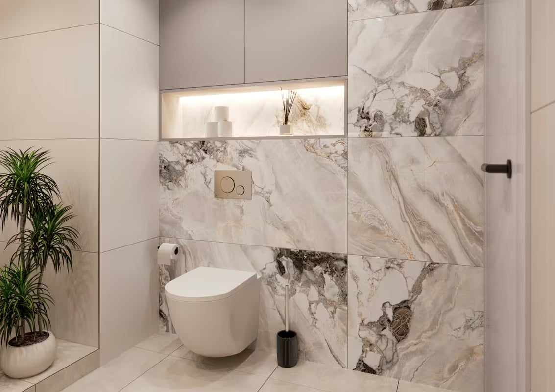 Juodas keraminis laisvai pastatomas WC šepetys SAT Evolution moderniam vonios kambariui.