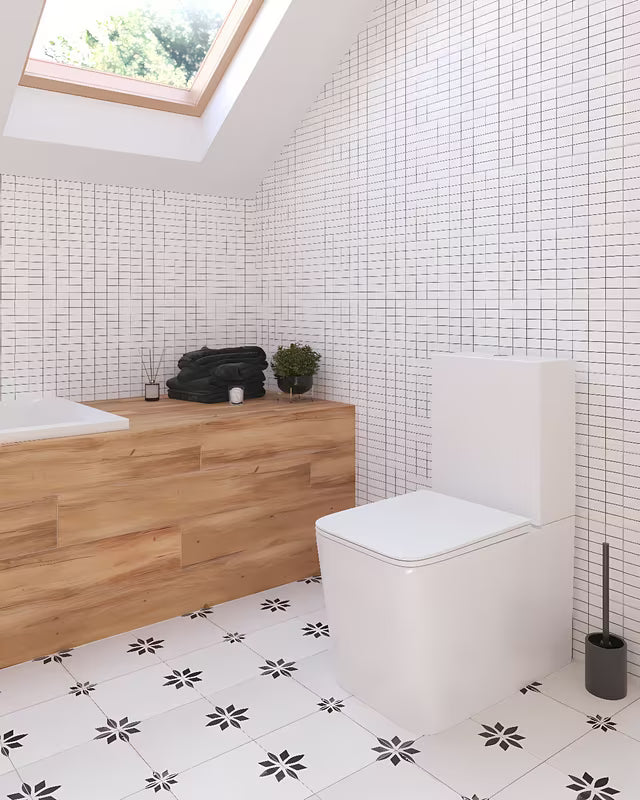 Laisvai pastatomas keraminė WC šepetys SAT Feel, matinės juodos spalvos