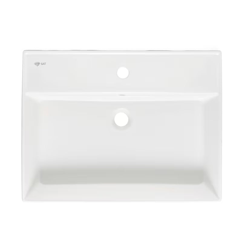 Baltas keraminis pakabinamas praustuvas SAT Infinitio 60,5x46,5 cm su persipylimo anga ir anga pro maišytuvui centre.