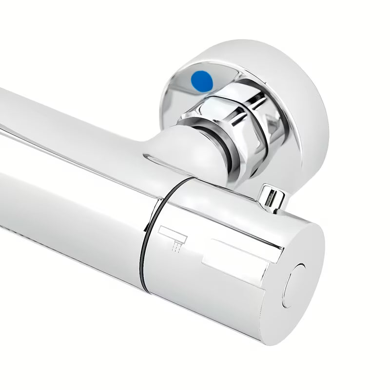 Dušo sistema SAT Chrome su termostatiniu maišytuvu, su 25 cm viršutiniu dušu ir rankiniu dušeliu su trimis srovėmis.