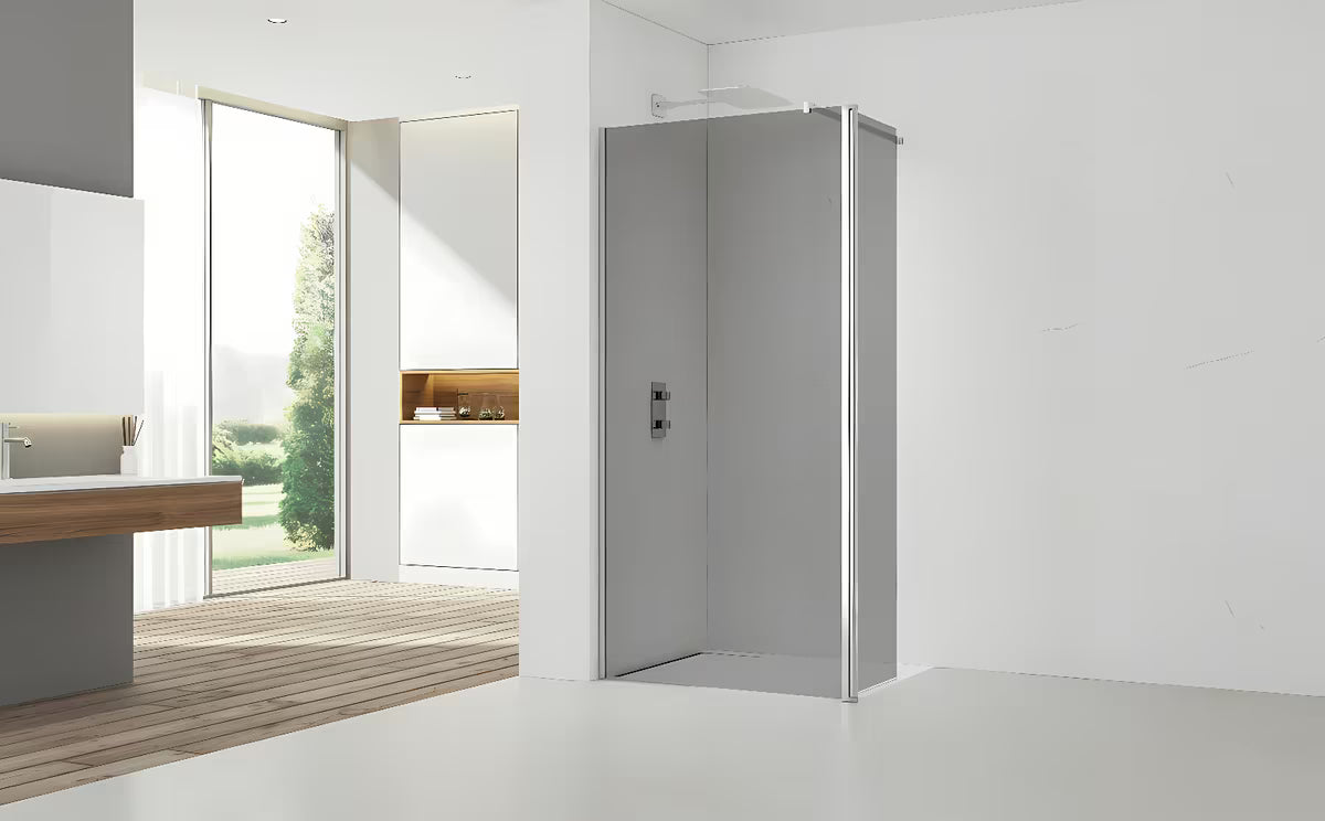 SAT Walk-in walk in Dušo-Sienelė 140 cm blizgaus chromo spalvos su nepermatomu stiklu ir dūminiu efektu