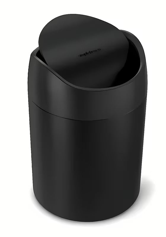 Juodas stalinis šiukšliųdėžė Simplehuman Mini su atverčiamu dangčiu, 1,5 l talpos.