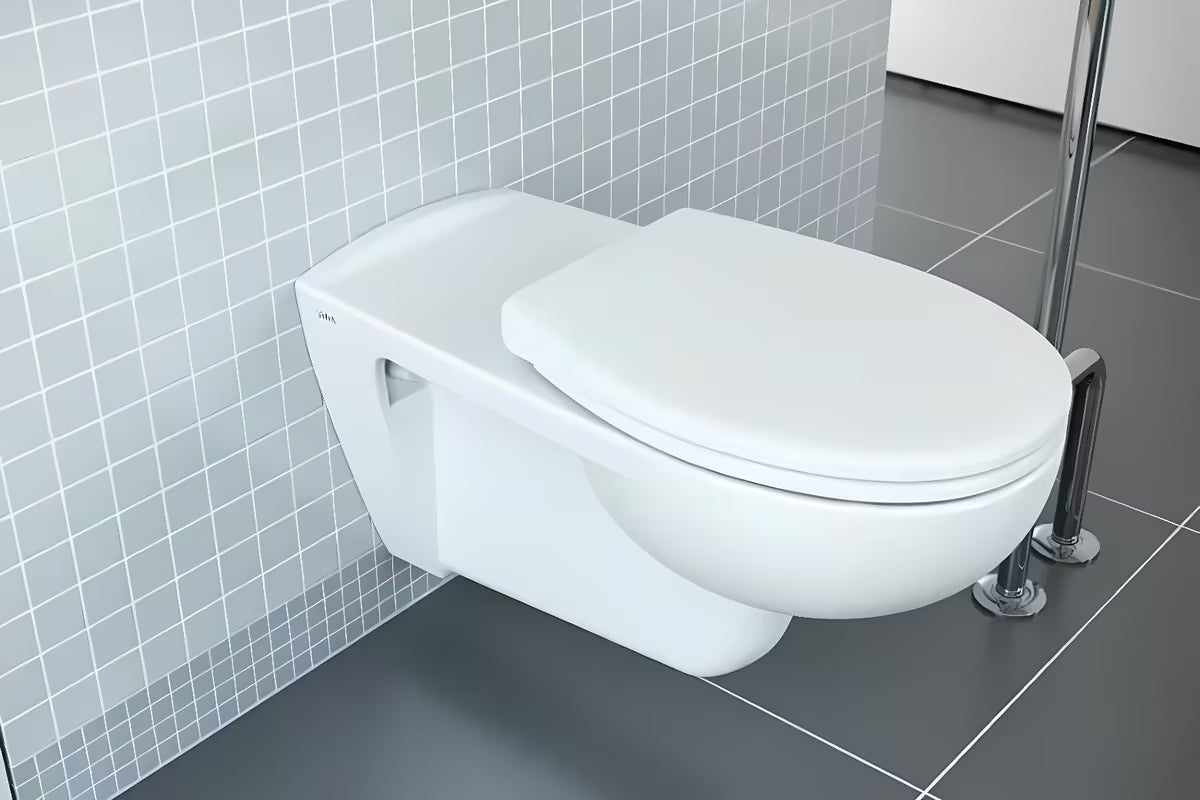 Vitra Conforma pakabinamas KLOZETAS baltos spalvos, pailgintas modelis pro riboto judumo žmonėms