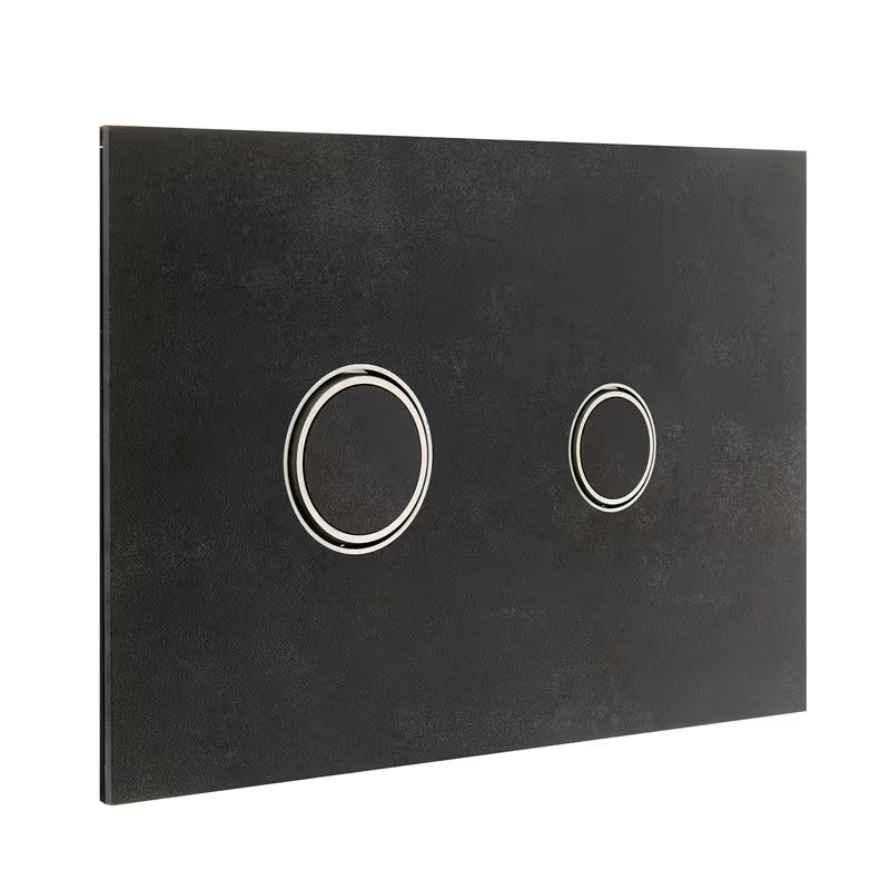 Juodos matinės spalvos vandens nuleidimo mygtukas Alca pro Alcaplast bakeliams iš Metal serijos.