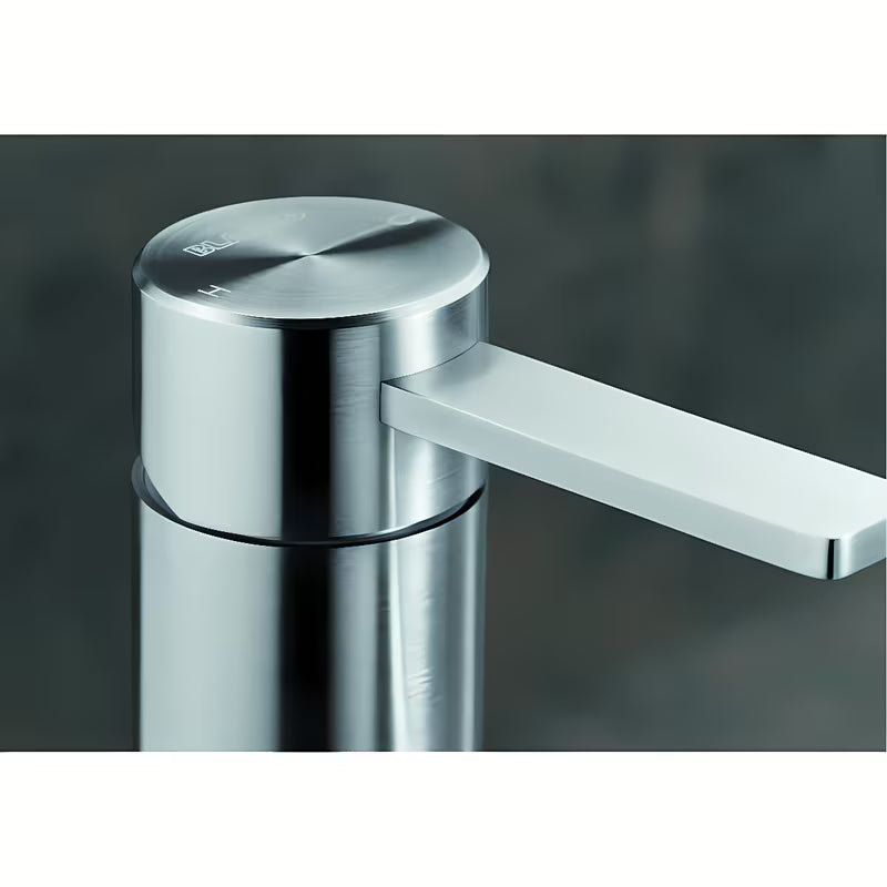 Blanco Ambis-S virtuvinis maišytuvas Supersteel iš šlifuoto nerūdijančio plieno, su ištraukiama dušo galvute