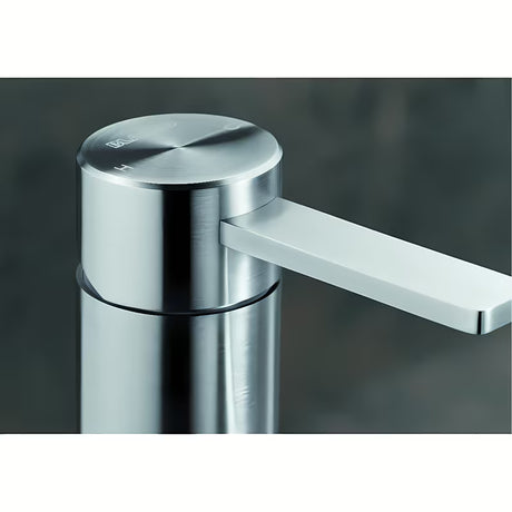 Blanco Ambis-S virtuvinis maišytuvas Supersteel iš šlifuoto nerūdijančio plieno, su ištraukiama dušo galvute