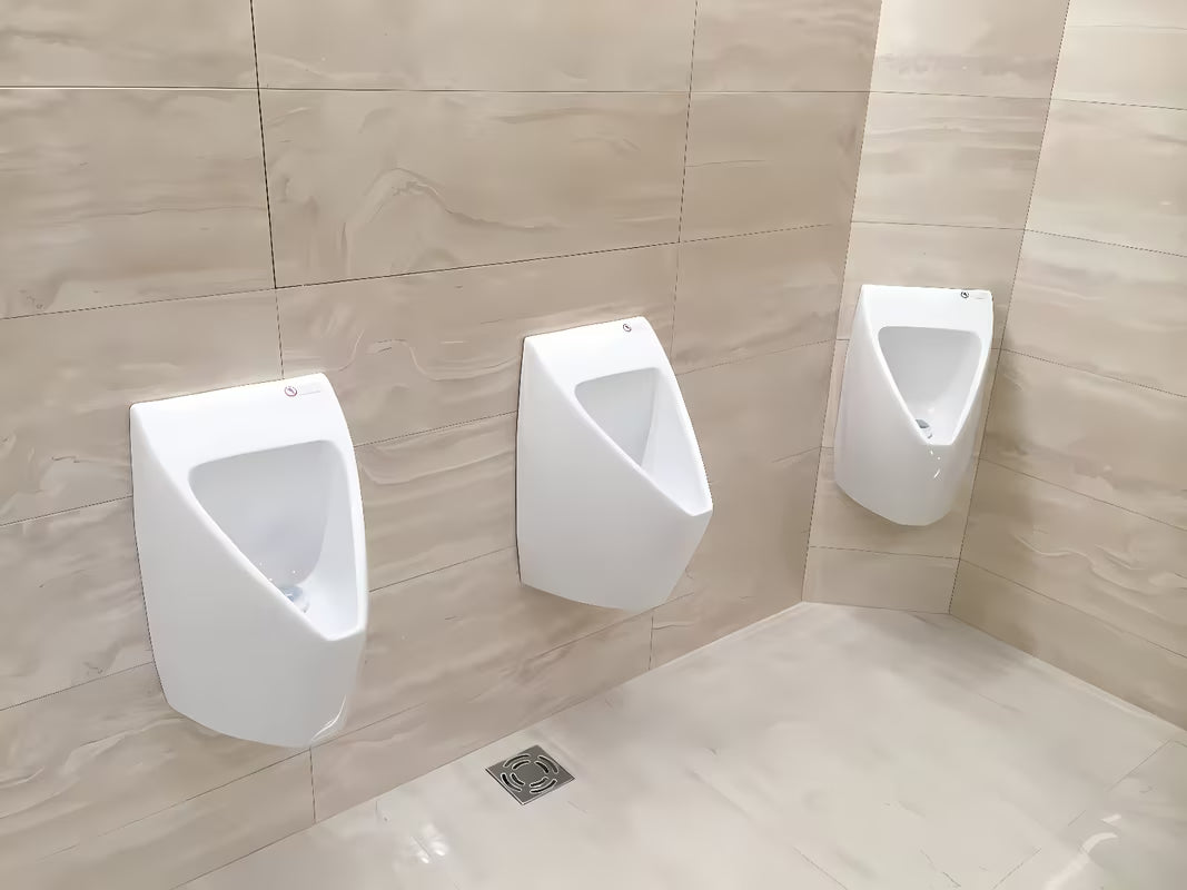 Bevandeniis pakabinamas keraminis pisuaras ecostep P10 su patentuotu vožtuvu pro vandens taupymui ir lengvai priežiūrai.