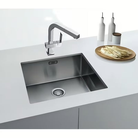 Nerūdijančio plieno virtuvės plautuvė Franke Bxx 210/110-45 49x45 cm, pro montavimas ant stalviršio 
