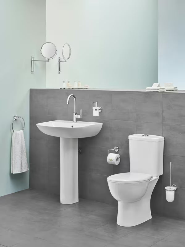 Pakabinamas praustuvas Grohe Bau Ceramic 65 baltos spalvos su persipylimu ir anga pro maišytuvui