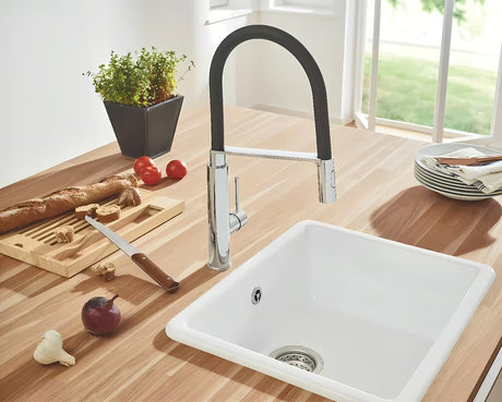 Chromuotas virtuvinis maišytuvas Grohe Concetto New su aukštu pasukamu snapu ir ištraukiama dušo galvute