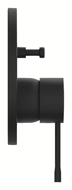 Potinkinė dušo ir vonios maišytuvas Grohe Essence phantom black spalvos, su svirtiniu valdymu.