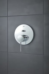 Grohe Essence New potinkinė svirtinis dušo maišytuvas chromo spalvos