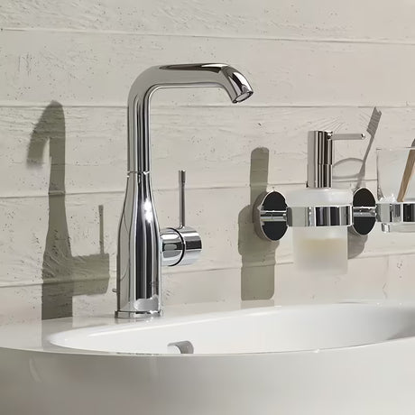 Grohe Essence New aukštas praustuvo maišytuvas chromo spalvos su pasukamu snapu ir snapu