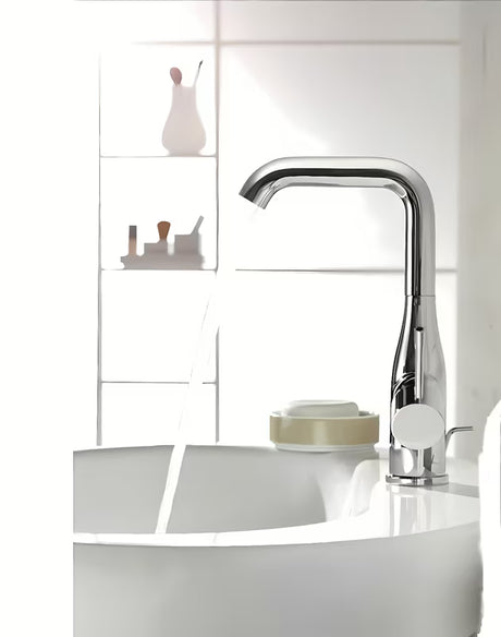 Grohe Essence New aukštas praustuvo maišytuvas chromo spalvos su pasukamu snapu su išleidimo vožtuvu