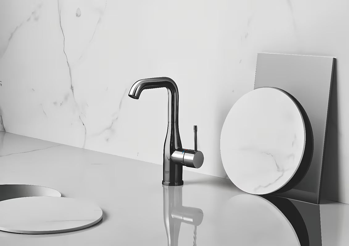 Aukšta svirtinis praustuvo maišytuvas Grohe Essence New, apdaila Hard Graphite, su pasukamu snapu.