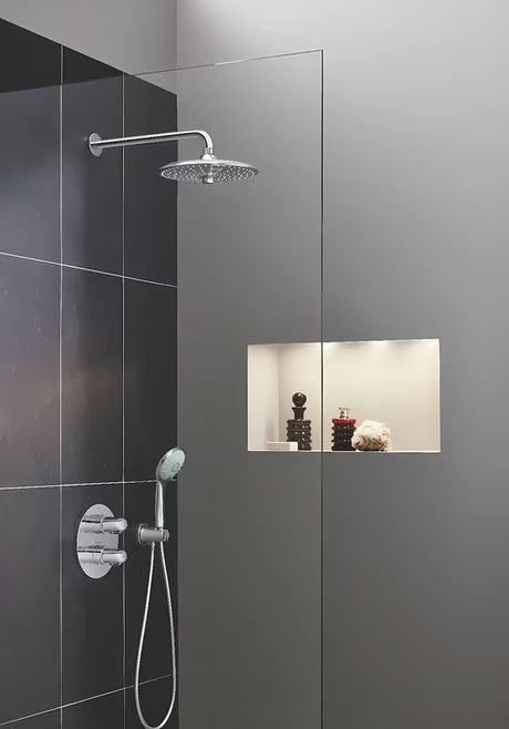 Chromo spalvos viršutinis dušas Grohe Euphoria 260 smartcontrol su trimis srovės režimais ir dušo laikikliu