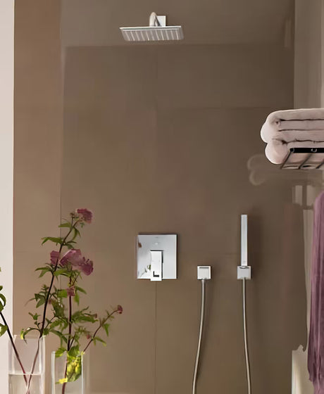 Rankinio dušo Komplektas Grohe Euphoria Cube chromo spalvos, su rankiniu dušu, laikikliu ir dušo žarna Silverflex 1 250 mm.