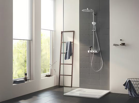 Chrominis dušo sistema Grohe Euphoria smartcontrol su termostatu, viršutiniu dušu ir rankiniu dušeliu