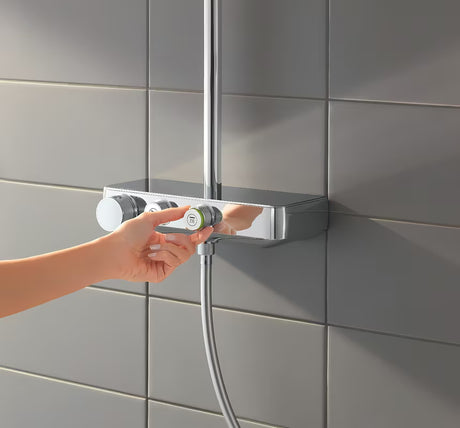Dušo sistema Grohe Euphoria smartcontrol System chromo spalvos su termostatiniu maišytuvu, su viršutiniu ir rankiniu dušu