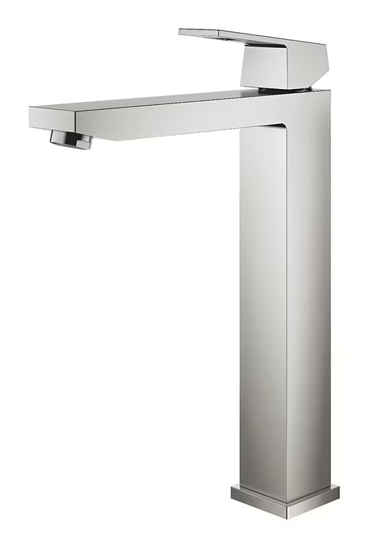 Aukštas praustuvo maišytuvas Grohe Eurocube, apdaila – supersteel pro laisvai pastatomas praustuvas.