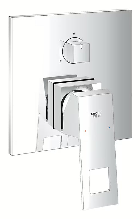 Potinkinė dušo ir vonios maišytuvas Grohe Eurocube chromo spalvos su svirtimi ir 3 krypčių perjungikliu.