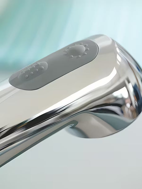 Chromuota virtuvinis maišytuvas Grohe Eurodisc su ištraukiamu dušeliu su pasukamu snapu