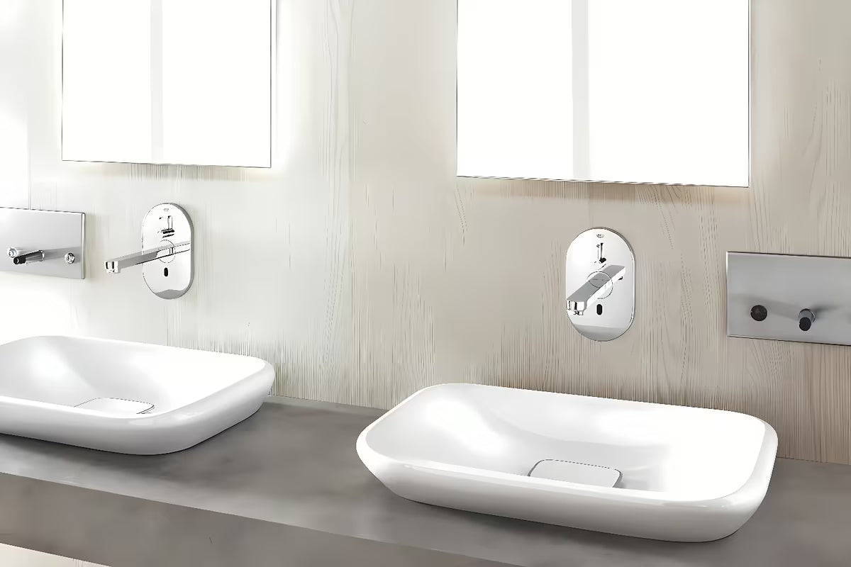 Chromuota potinkinė sensorinė praustuvo maišytuvas Grohe Eurosmart su infraraudonųjų spindulių jutikliu