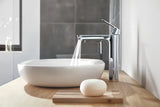 Grohe Eurosmart Cosmopolitan aukštas praustuvo maišytuvas chromo apdailos pro laisvai pastatomi praustuvai.