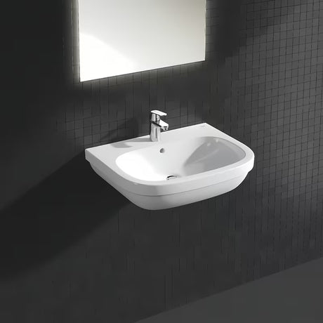 Chrominis praustuvo maišytuvas Grohe Eurosmart Cosmopolitan su svirtiniu valdymu ir dugno vožtuvu