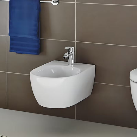 Chromo spalvos bidė maišytuvas Grohe Eurostyle Cosmopolitan su praustuvo dugno vožtuvas su svirtiniu valdymu.