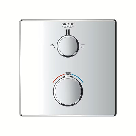 Chromo spalvos potinkinė termostatinė dušo maišytuvas Grohe Grohtherm pro viršutinio ir rankinio dušai valdymui.