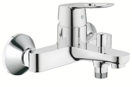 Chromuotas sieninė svirtinis vonios maišytuvas Grohe bauloop su automatiniu vonios / dušo perjungimu.