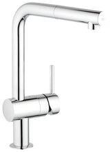 Chromo spalvos virtuvinis maišytuvas Grohe Minta su aukštu L formos snapu ir ištraukiama dušo galvute