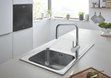 Chromo spalvos virtuvinis maišytuvas Grohe Minta su aukštu pasukamu snapu ir ištraukiama dušelio galvute