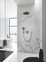 Nejudantis sieninis laikiklis rankinis dušai Grohe Rainshower neutral su apvalia rozete, Hard Graphite spalvos.