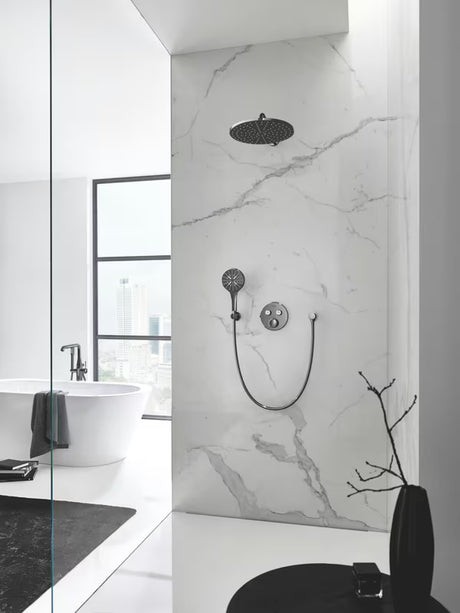 Nejudantis sieninis laikiklis rankinis dušai Grohe Rainshower neutral su apvalia rozete, Hard Graphite spalvos.