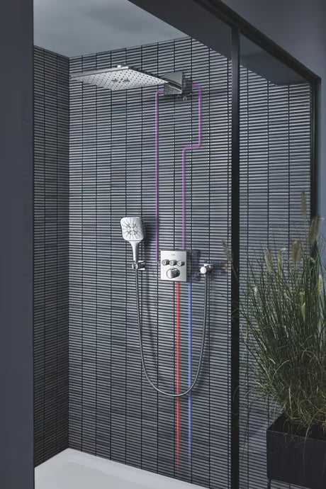 Chromuotas viršutinis dušas Grohe Rainshower smartactive 310 Cube su dušo laikikliu ir dviem srovėmis